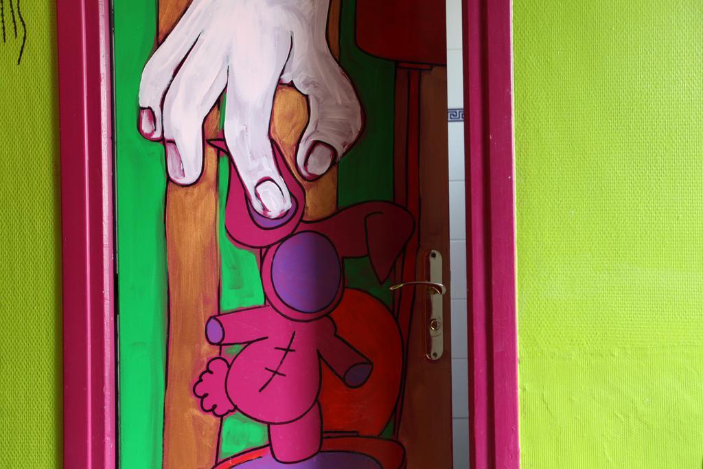 Woodstock Montmartre By Hiphophostels Paris Bagian luar foto